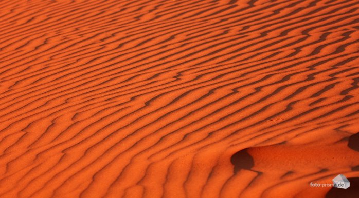 Die rote Farbe ist in Namibias Wüsten allgegenwärtig (Foto: Eric)