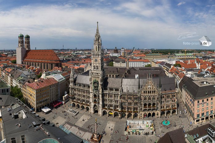 Marienplatz in München - aufgenommen vom Turm des "Alten Peters" (Foto: Eric Paul)